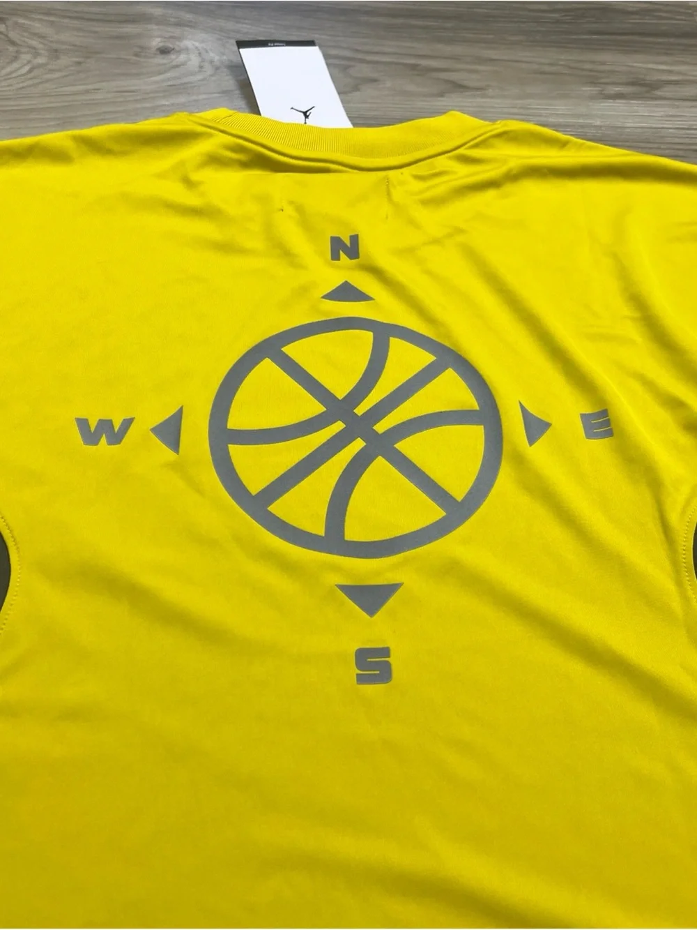 Jordan Brooklyn Hike Mike Graphic Jersey Citron Men’s Large IF1885-726 NWT $100